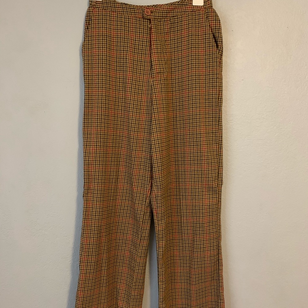 Brandy Melville Patterned straight cut pants!